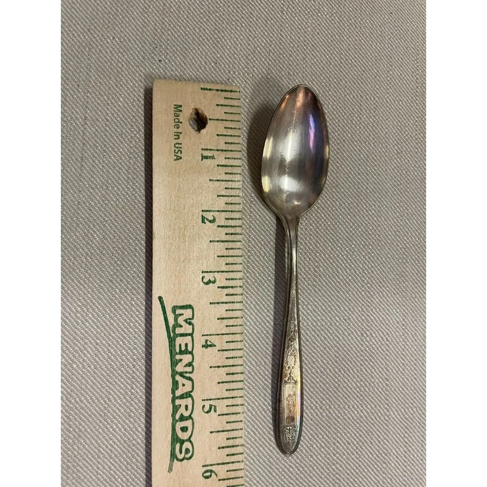 Vintage 1921 Grosvenor Oneida Community Spoons Used Set of 12